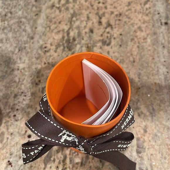 NWT Hermes Twilie round container - Picture 8 of 8